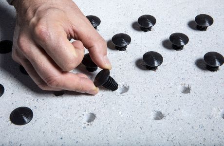 Clou podotactile Iziclou - SIG France - Ø 25 mm x 5 mm - Alliage polymères - Pose intérieure et extérieure_1