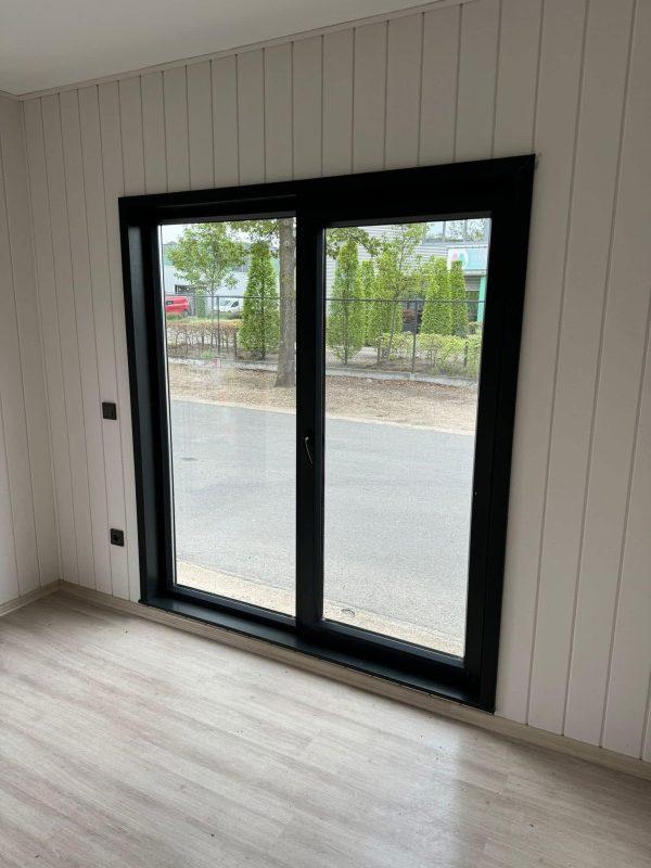 Module isolé 10 m² - espace indépendant lumineux avec bardage composite sable et triple vitrage_1