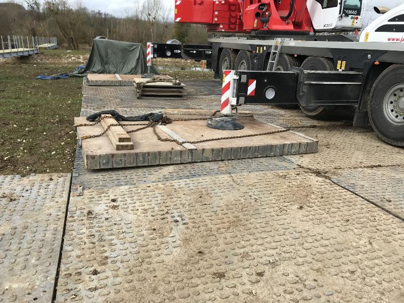 Location de plaques de roulage plastique - chemins d'accès, cheminements piétons et plateformes temporaires -  EnvhyroTrak_1