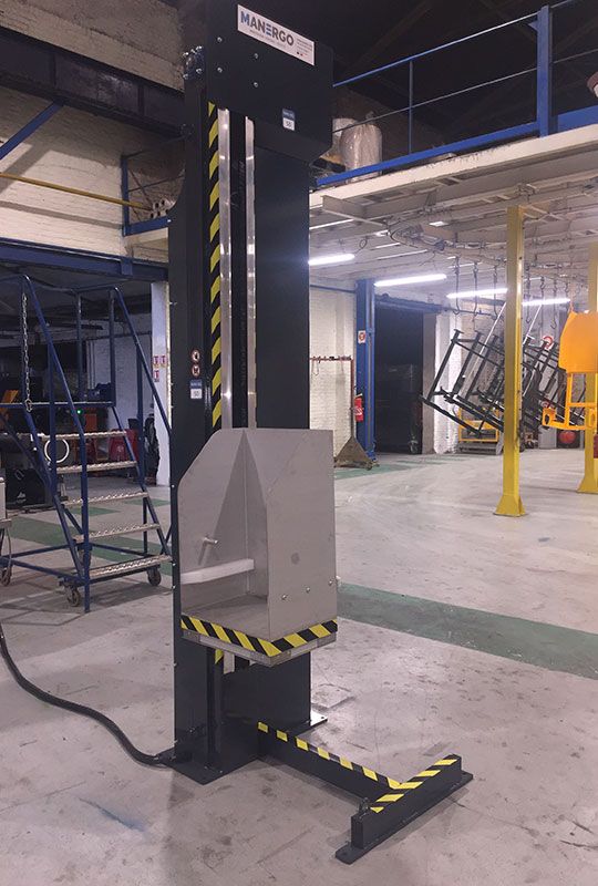 Mât élévation rotation avec support inox 125° - Vidange de caisses agroalimentaires - Réduction TMS_1