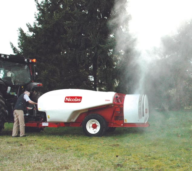 Pulvérisateur arboricole traîné avec ventilation simple inversée à gros débit d'air -1500 L à 2000 L - AIR ONE ASI_1