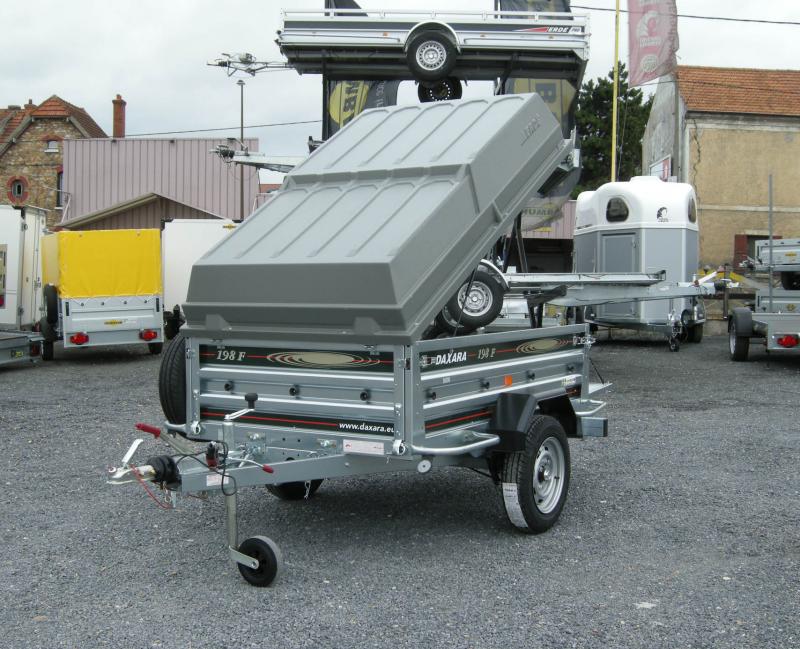 Remorque performante, facile à ranger et utiliser à 1 essieu alko avec frein 900 kg pour les transports, le bricolage ou les départs en vacances - daxara - 198 f te_1