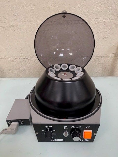 Centrifugeuse de laboratoire d'occasion Jouan BB VVV - Référence P2209-1883_1