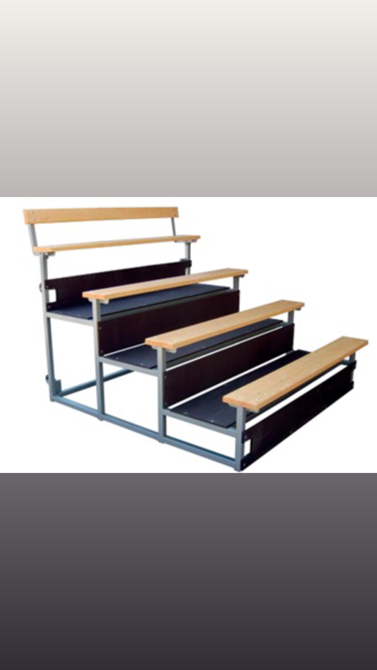 Tribune sur roulettes  idéale pour l'utilisation en salles sportives_1