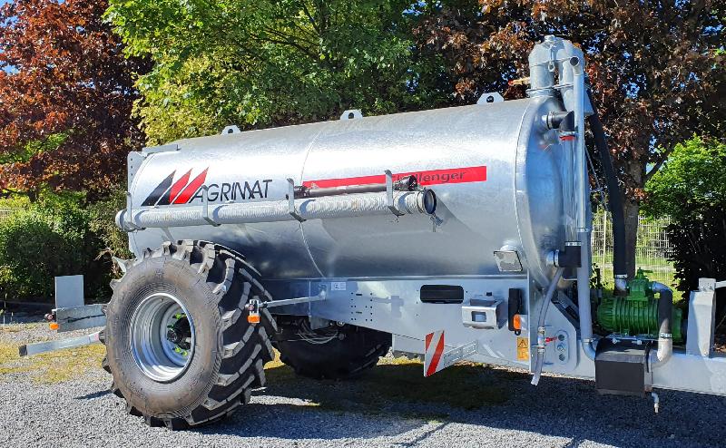 Équipement agricole Challenger pour épandage de lisier