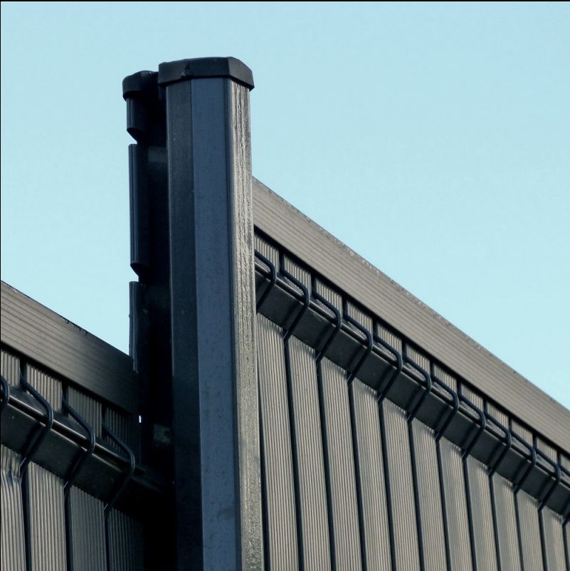 Clôture rigide avec kit lamelle occultante anthracite