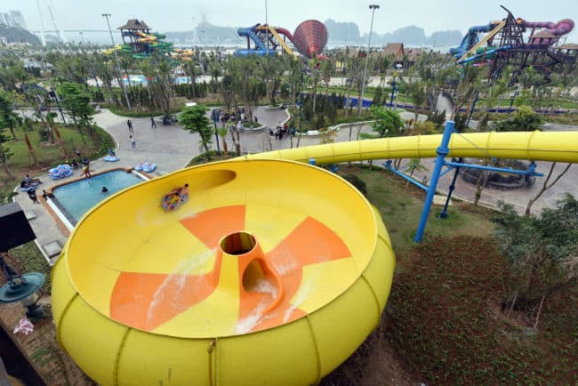 Toboggan - Bowl n Bowl - Glissière disponible en plusieurs couleurs - Moyen de glisse : Bouée_1