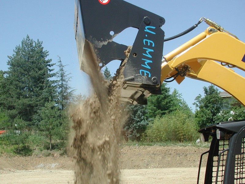 Godet 4 en 1 multifonction_1