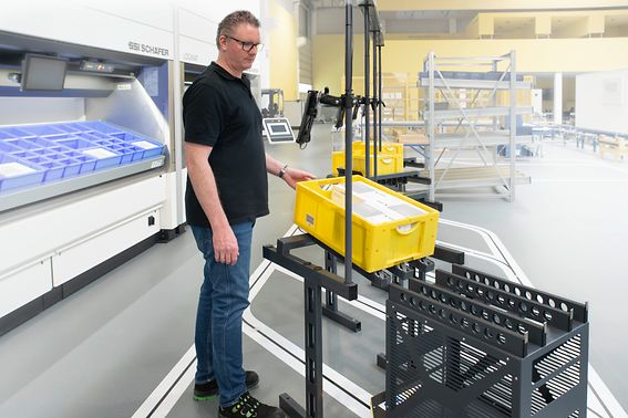 Tour de stockage compact SSI LOGIMAT - réduction de 90% de l'espace de stockage et ergonomie optimisée_1