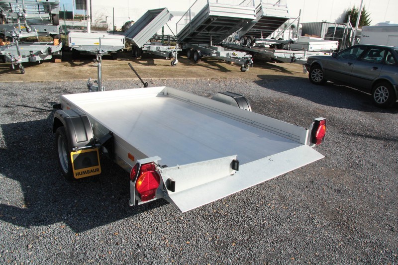 Remorque plateau tous usages Humbaur HKT 182515S - Système hydraulique, pente 8 %, 1800 kg PTAC_1