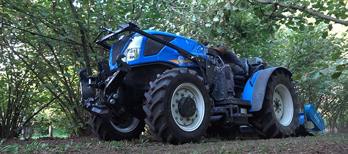 T4.100FL Tracteur agricole - New Holland - 99 ch - spécial vergers et terrains irréguliers_1
