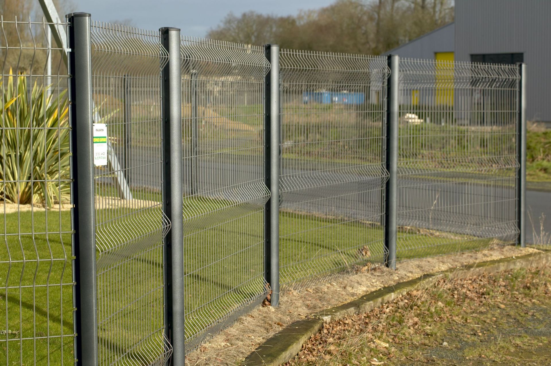 Clôture AXIS® C adaptable à tous types de terrains