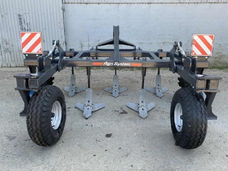 Déchaumeur frontal à dents Agri System 3.0m - 2 rangées de dents rigides - Occasion_1