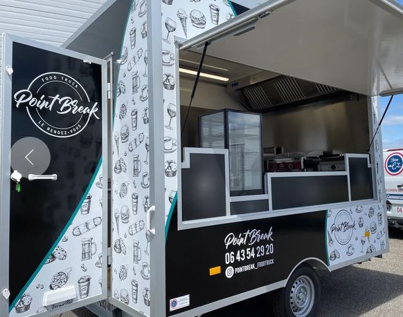 Remorque équipée pour snack ambulant 3.00m personnalisable à votre image_1