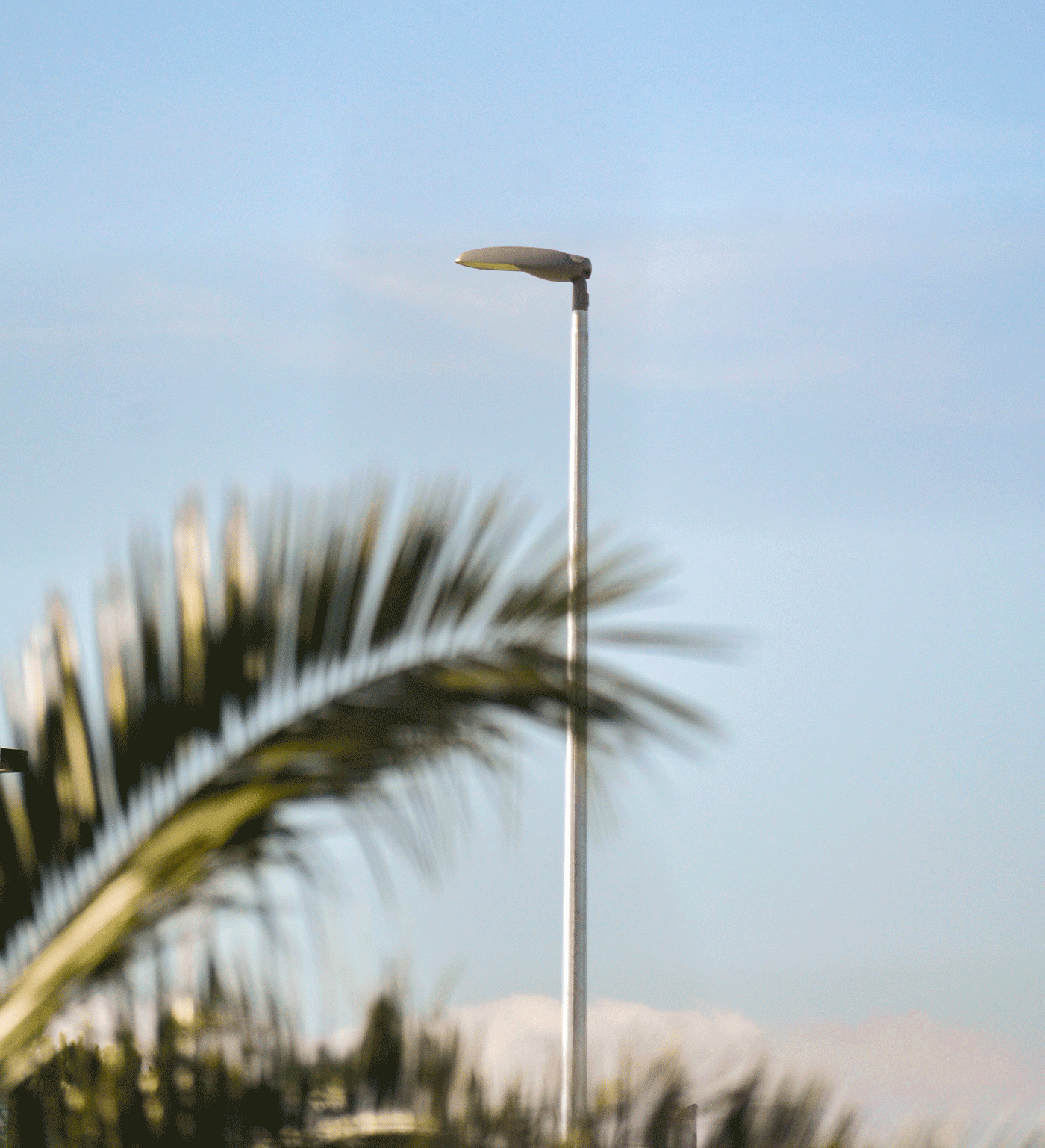 Luminaire fonctionnel Fusion S Alfus - Design aérodynamique - Puissance 20W à 240W - Haute efficacité jusqu'à 145 lm/W_1