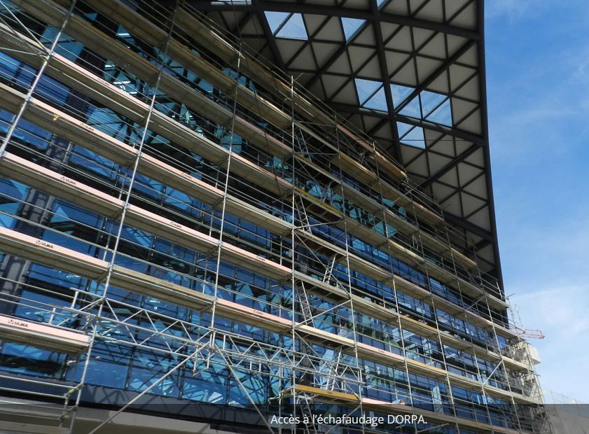 Échafaudage sur console modulaire DORPA - Largeur 0,70 m ou 1,02 m - Certifié EN 12810/12811 - ULMA_1
