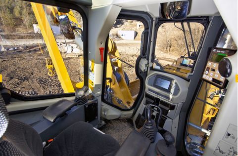 Rl 56 - poseur de canalisations - liebherr-mining equipment colmar - poids en ordre de marche 46 050 - 46 280 kg_1