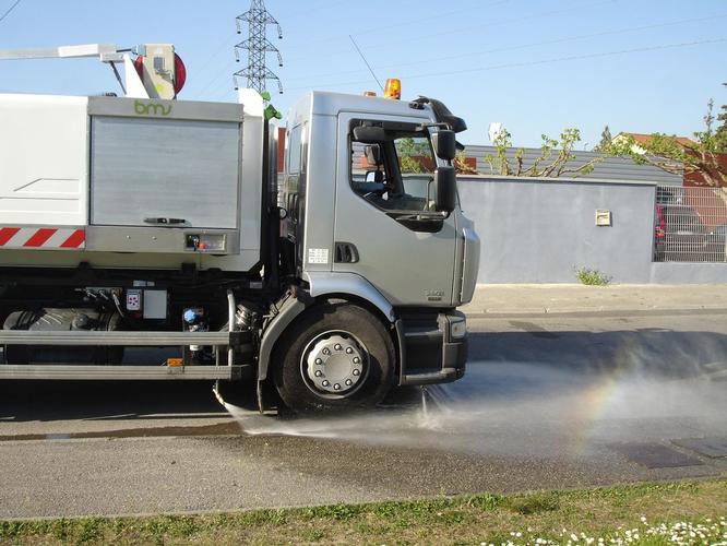 Laveuse de voirie Hyppo - Cuve 3000L à 8000L - Multiples options sur mesure_1