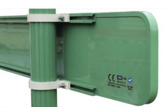 Panneau directionnel avec dos fermé sur mât - Gamme Vasco de Gama - Flèche ou rectangle_1