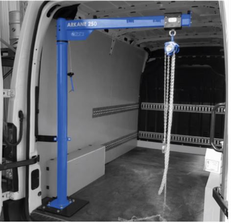 Potence de levage manuelle pour véhicule utilitaire - capacité de levage jusqu'à 250kg - GRU00350_1