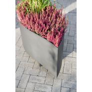 710 - Jardinières en aluminium ABES - Longueur : 1200 mm - Parois arquées et pointe sur deux côtés_1