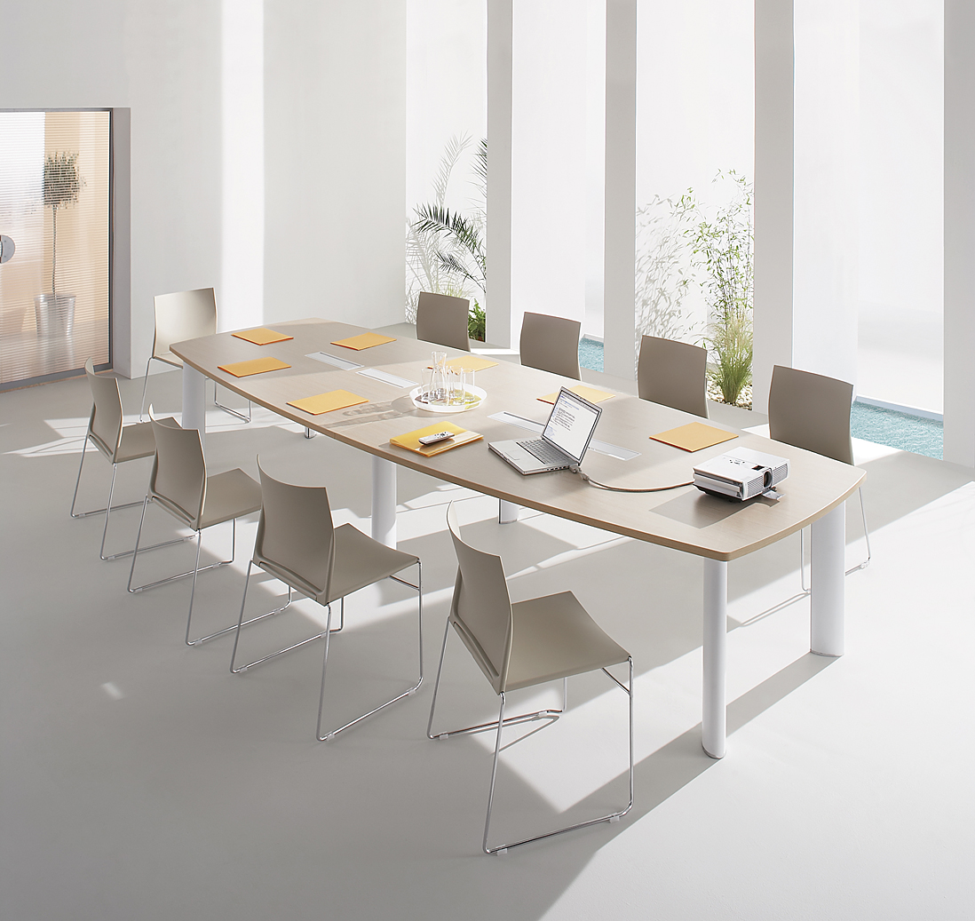 Mobilier professionnel pour réunions et conseils municipaux