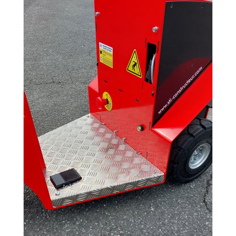 Tracteur pousseur autoporté assis-debout - iMOVE AD - STI constructeur - Traction 1500kg sur terrain plat_1