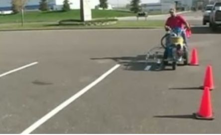 Linedriver 160 - machine de marquage routier Graco - vitesse 16 km/h - système anti-vibrations et lumière FlexBeam_1