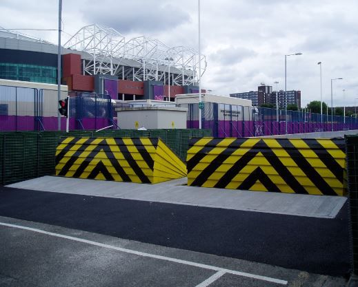 Barrière anti-voiture bélier 2 à 4 m - Frontier Pitts Terra ATTB M 80 - innovation technologique avec faible génie civil_1