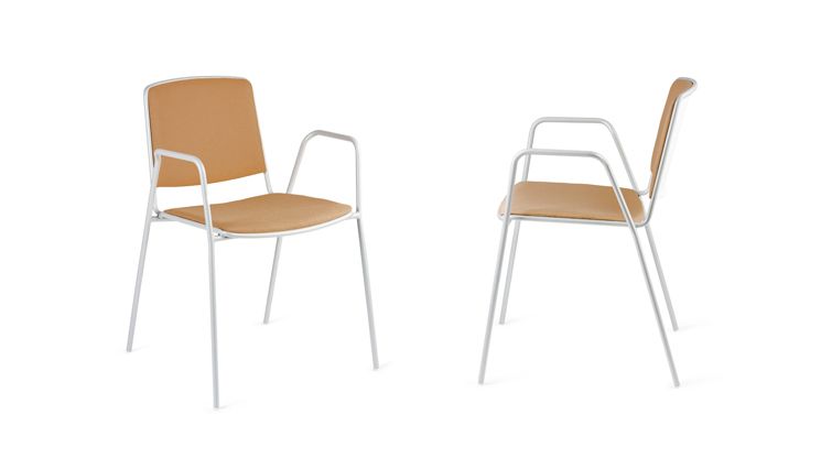 Chaises d'accueil - pied luge sans accoudoirs - structure acier laqué ou chromé - assise polypropylène teinté_1