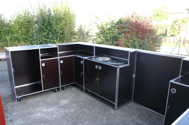 Comptoir mobile - R'Flight - Multipli tout bouleau 9.5mm avec roulettes pivotantes et fermeture papillon_1