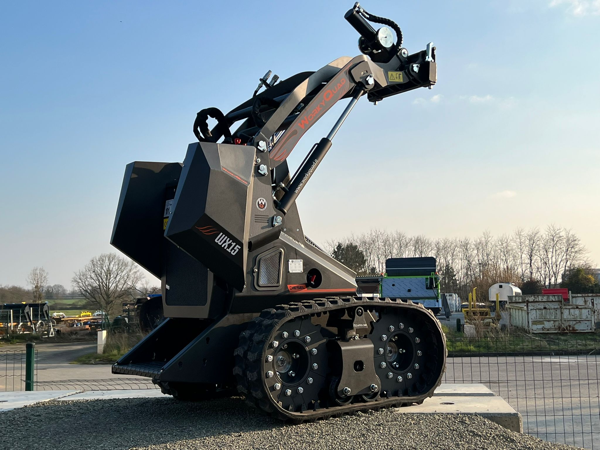 Chargeuse compacte worky trax wx15d_1