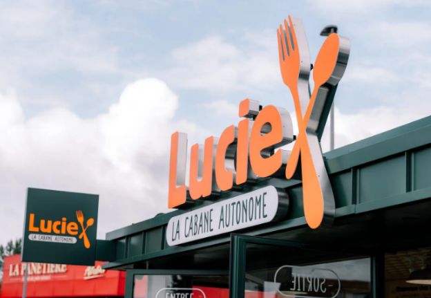 Kiosque commercial modulaire flexible, esthétique et hygiénique BCM - Disponible en achat ou en location courte/longue durée_1