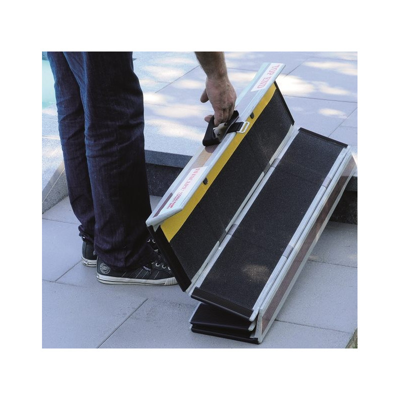 Rampe PMR légère et transportable avec charge maximale de 300 kg
