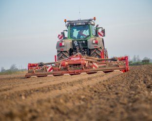 Gf600  - butteuse agricole - grimme france - fraise et butteuse 6 rangs_1