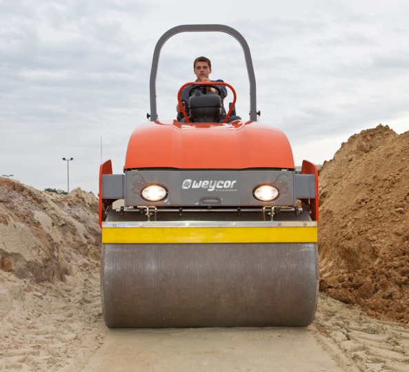 Rouleau compresseur 2.45t - weycor aw 240_1