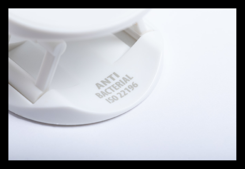 Support antibactérien pour téléphone portable - plastique rond avec base auto-adhésive - conforme ISO 22196_1