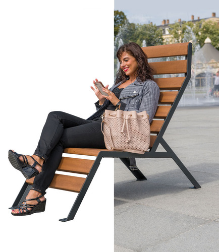 Transat simple en bois - Symbios - idéal pour lieux publics et espaces privés - Husson International_1