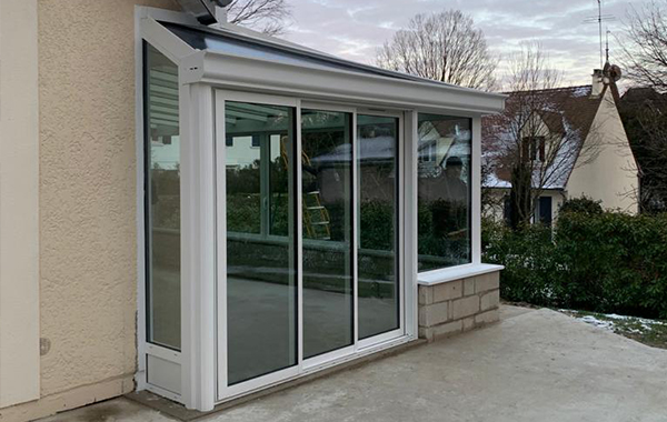 Véranda sur mesure en aluminium Blanc - Vitrage teinté_1