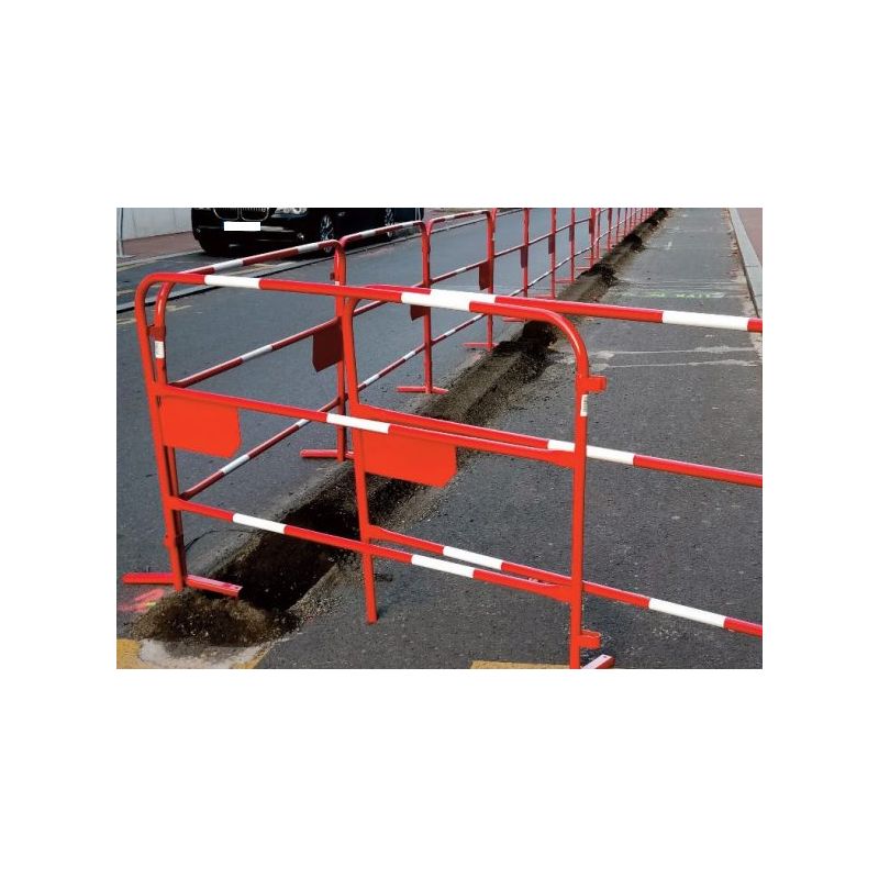 Barrière de chantier - Ø28 mm - Plaque latérale 33x16,5 cm - Rouge anti-UV - Bar28 - Marque VBMateriel_1