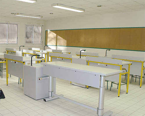 Paillasse réglable en hauteur motorisée - profondeur 750 mm - Réf PRGEH-1 - BIOLAB_1