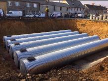Bassin d'orage en acier galvanisé pour la rétention des eaux pluviales excédentaires_1