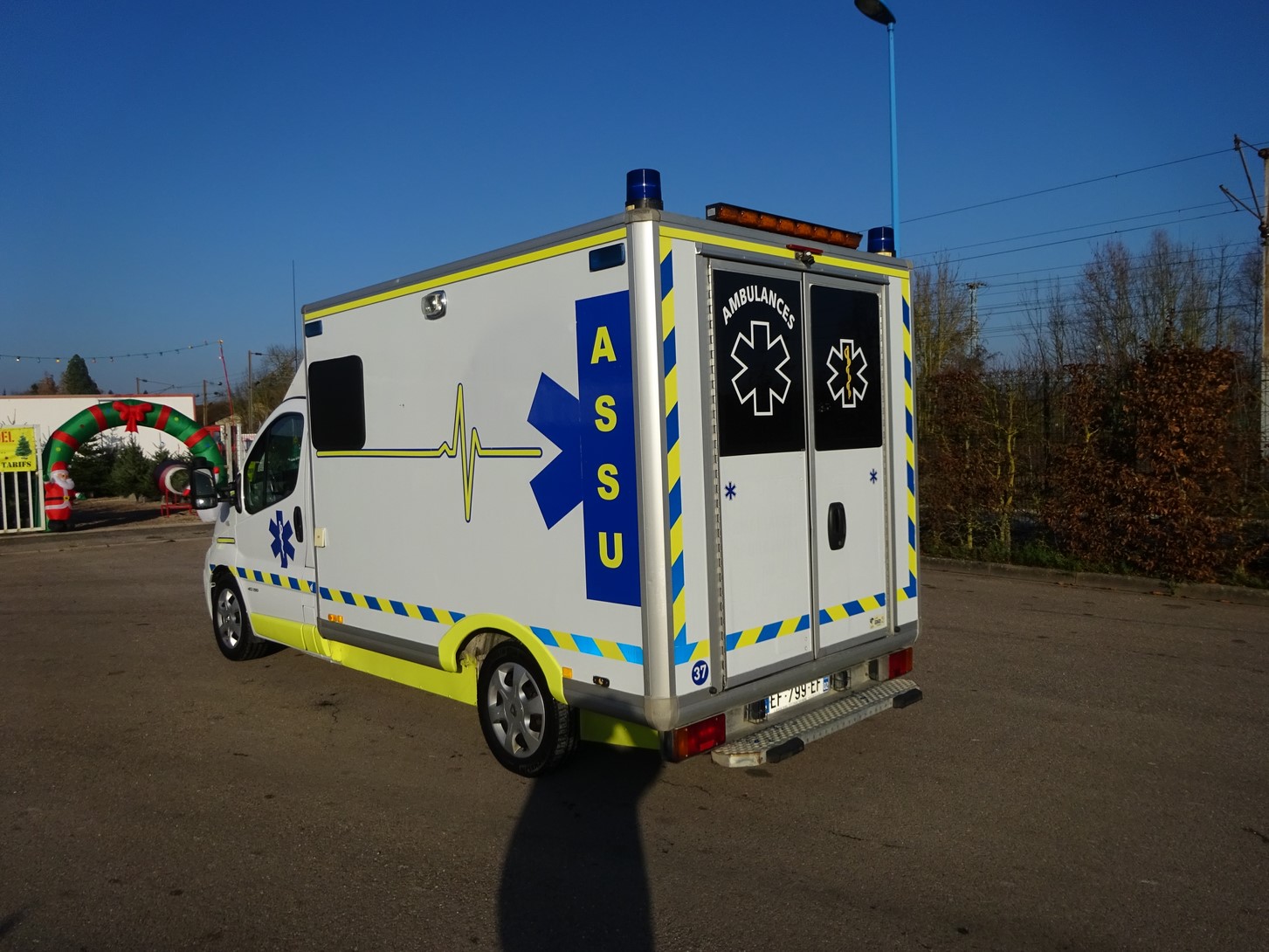 Véhicule médical Renault Trafic 2012 d'occasion