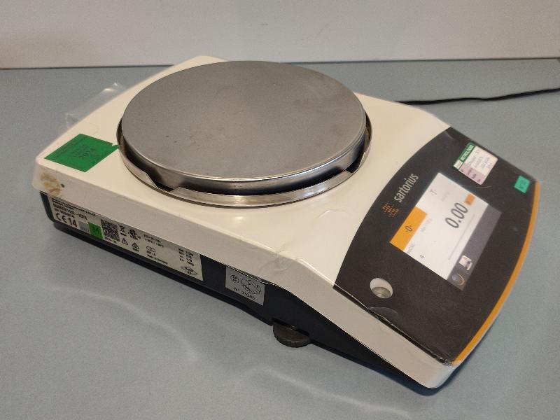 Balance de précision SARTORIUS QUINTIX 1102 1CFR  1100g / 0,01g_1