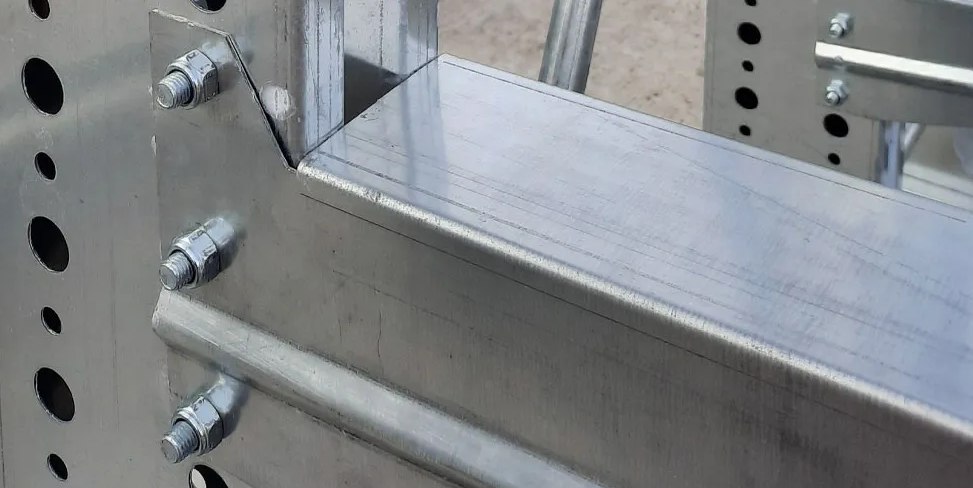 Rayonnage cantilever léger System3 - Stockage pour menuiseries, profilés métalliques, planches, panneaux et plaques - Charge par bras de 10kg à 350kg_2