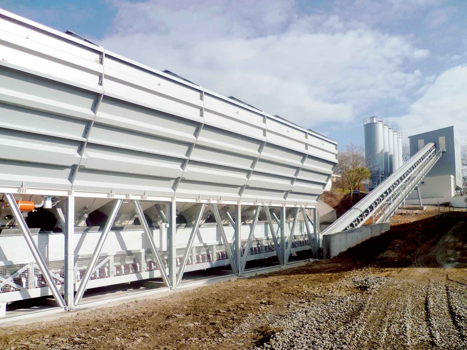 Trémie de stockage linéaire CEL 52 Ammann - capacité 104 à 312 m3 - 2 à 6 compartiments_1