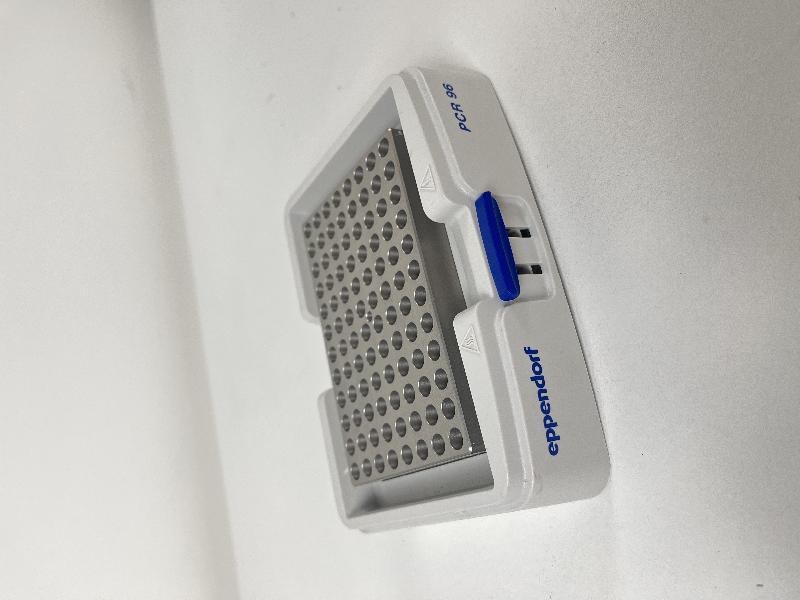 Thermobloc Eppendorf SmartBlock PCR 96_1