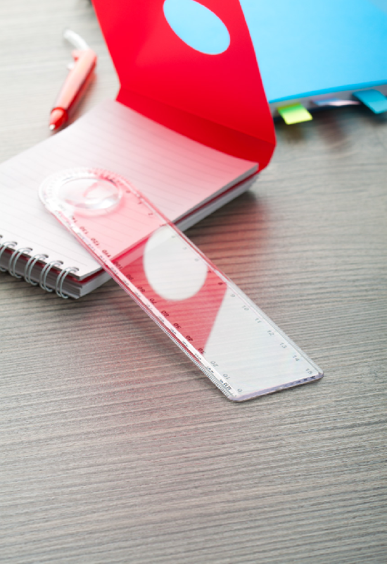 Règle en plastique 15 cm avec loupe - transparente et légère 14 gr_1