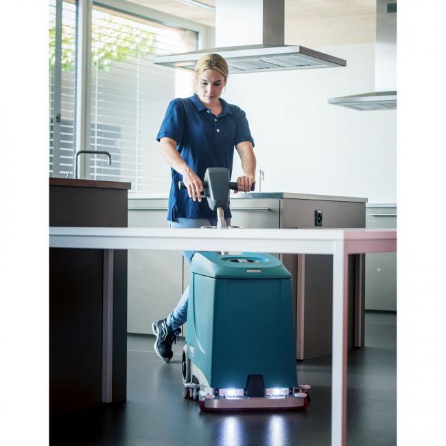 Autolaveuse accompagnée - Discomatic Bolero 20 - Compacte, flexible et performante avec réservoir 20L_1