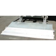 TE-33 - Hayon élévateur Maxon - Plaques de rallonge 96 po ou 102 po - Verrouillage hydraulique_1